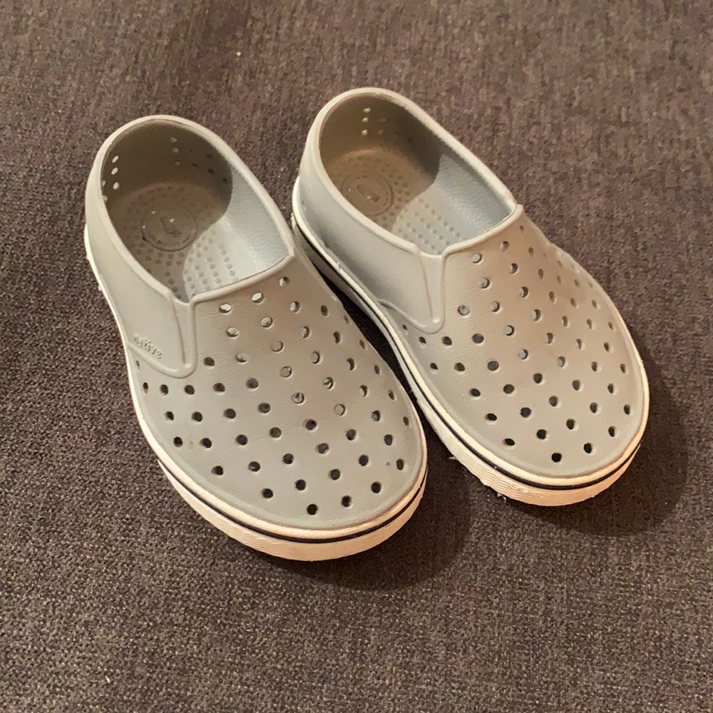 Kids Native shoes 😍